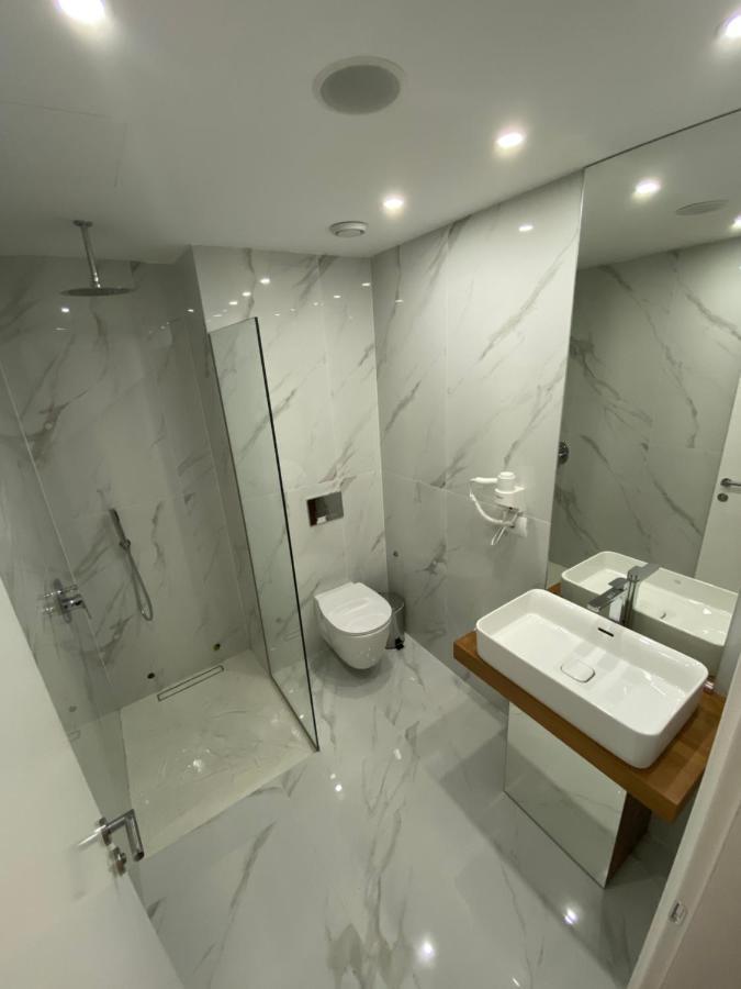 Kanes Bohemian Boutique Hotel Саранда Екстер'єр фото
